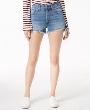 levi's 501 shorts caught in the middle