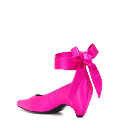 Shop Stella Mccartney Bow-tied Satin Pumps In Pink