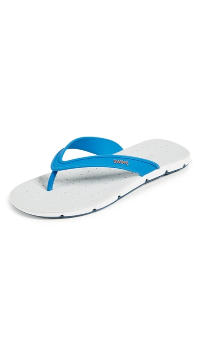 Shop Swims Breeze Thong Sandals In Blitz Blue/white