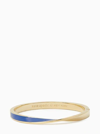 Shop Kate Spade Do The Twist Hinged Bangle In Blue