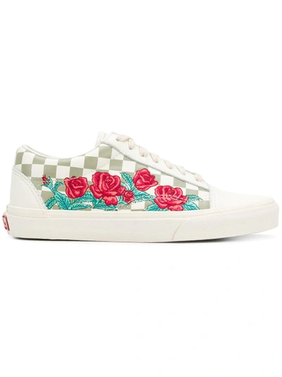 Slapen Nationale volkstelling bezorgdheid Vans Old Skool Dx Rose Embroidered Sneakers In White | ModeSens