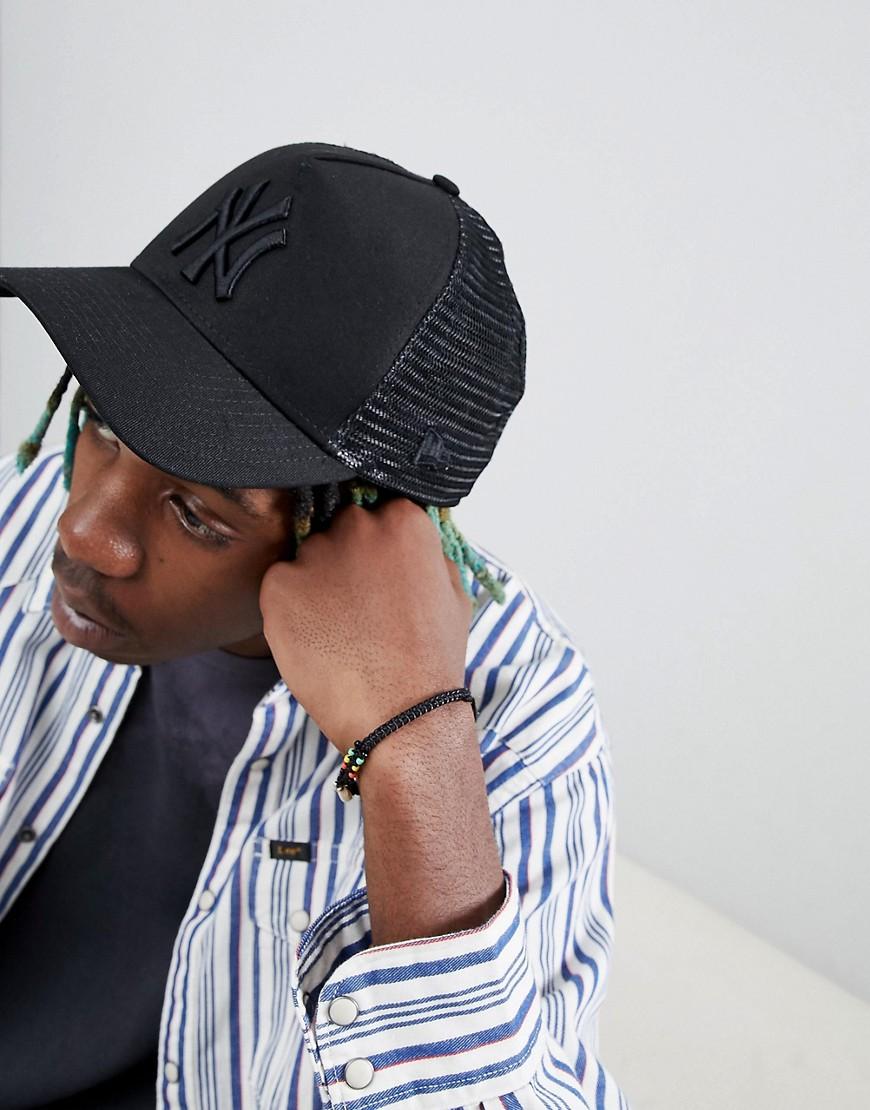 yankees black trucker hat