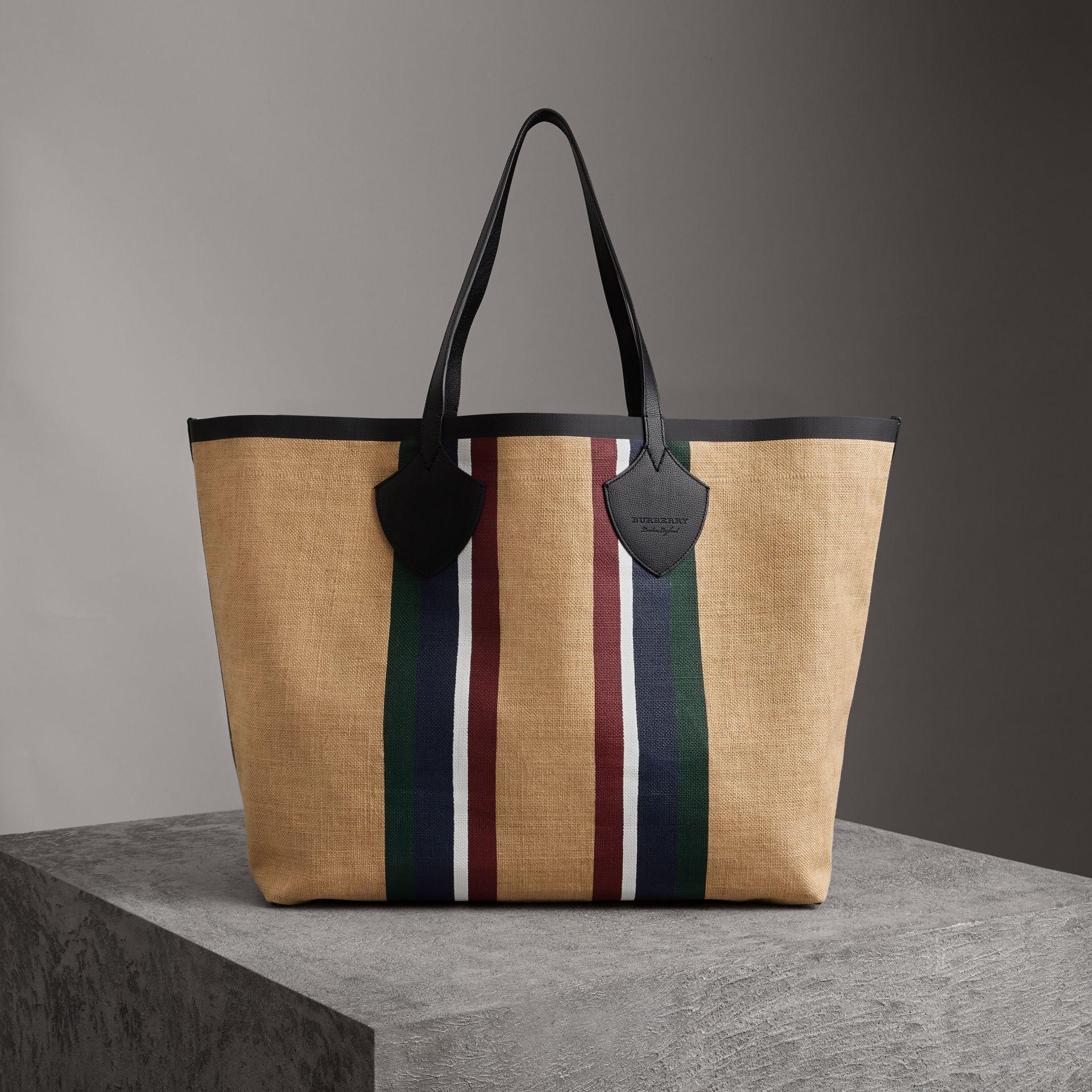 burberry medium giant tote