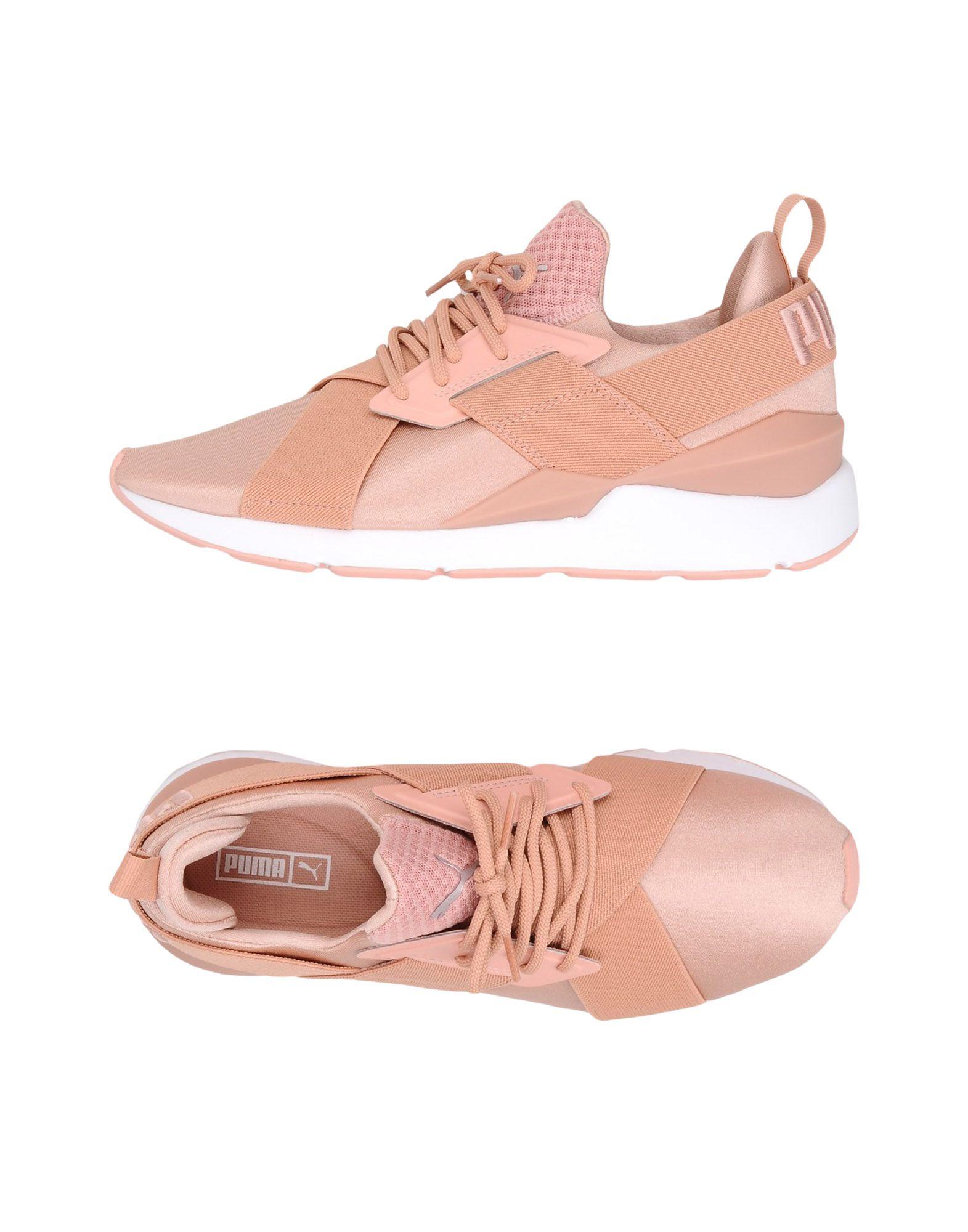 pale pink tennis shoes