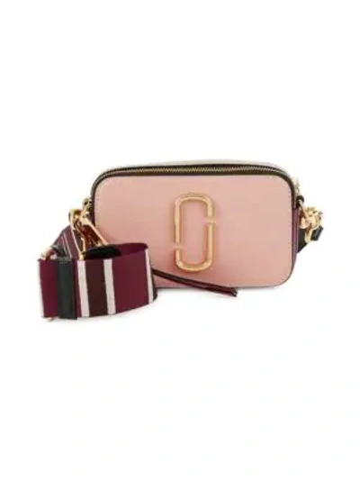 Shop Marc Jacobs Snapshot Leather Camera Bag In Rose