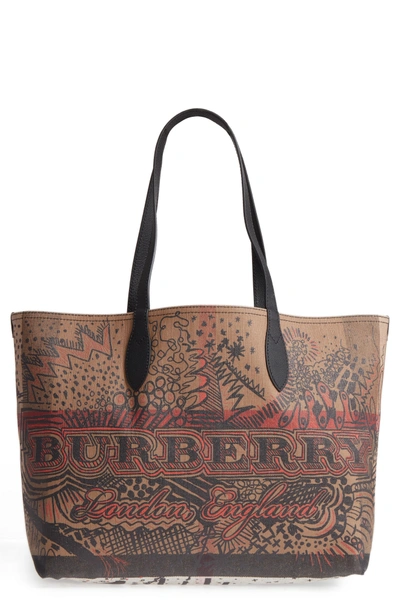 Shop Burberry Sketchbook/check Reversible Canvas Tote - Brown In Classic Brown/ Black