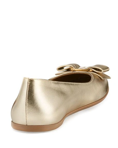 Shop Ferragamo Varina Mini Leather Ballet Flats, 10t-2y In Gold