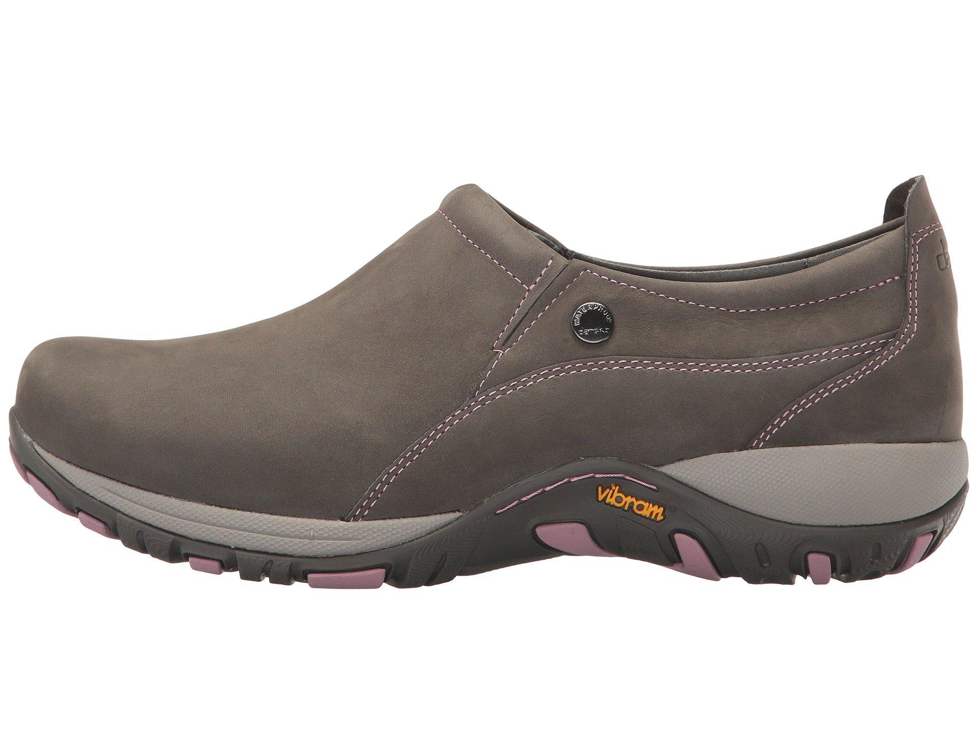 patti milled nubuck dansko