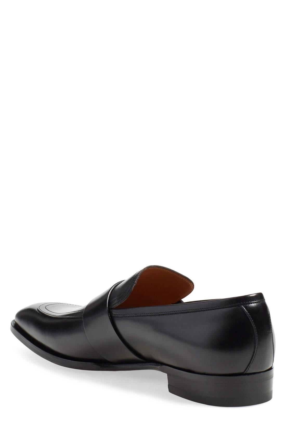 gucci broadwick leather loafers