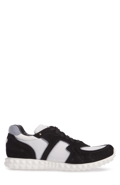 Shop Valentino Soul Am Sneaker In Bianco/ Nero