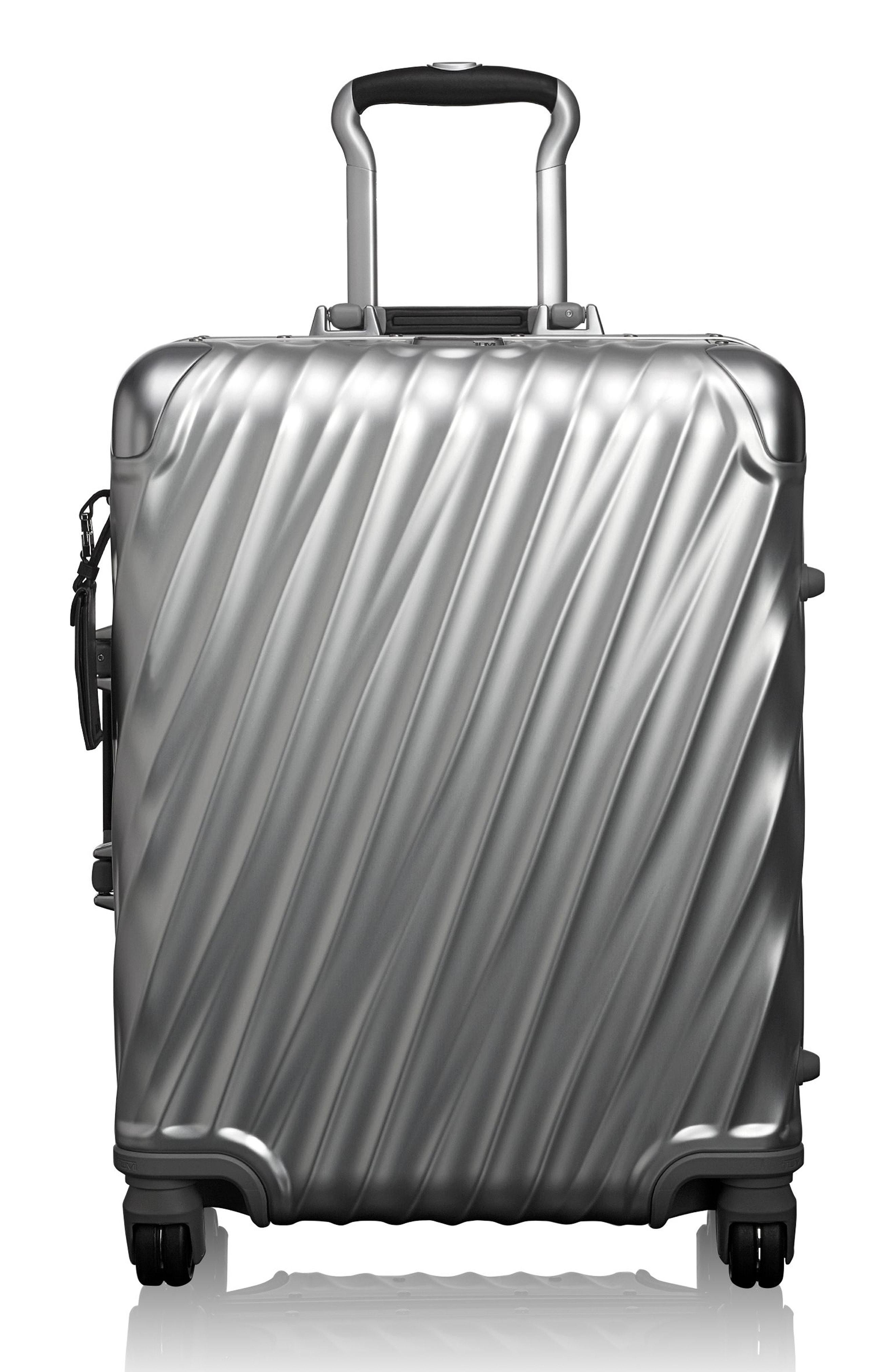 Чемодан Tumi 19 degree Aluminum short trip Packing Case