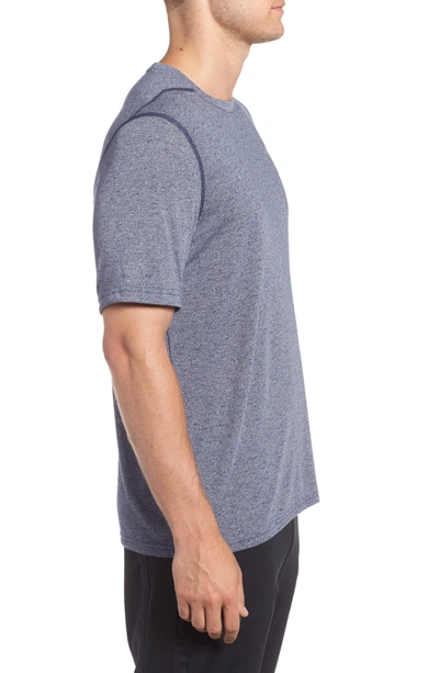 Shop Under Armour Regular Fit Threadborne T-shirt In Midnight