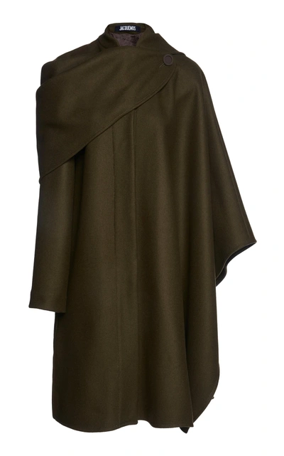 Shop Jacquemus Bibi Cape Coat In Green