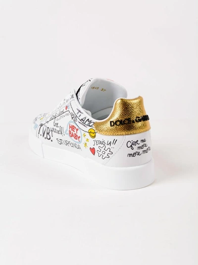 Shop Dolce & Gabbana Graffiti Heart Print Sneakers In Hwpmurales Fdo.bianco