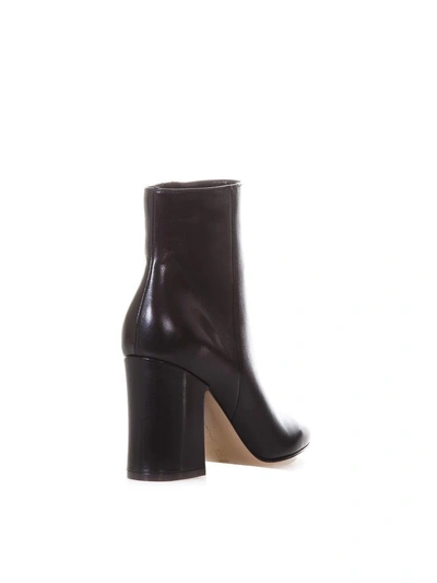 Shop Gianvito Rossi Daryl Leather Boots In Black