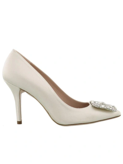 Shop Stuart Weitzman Artrage Pump In Ivory