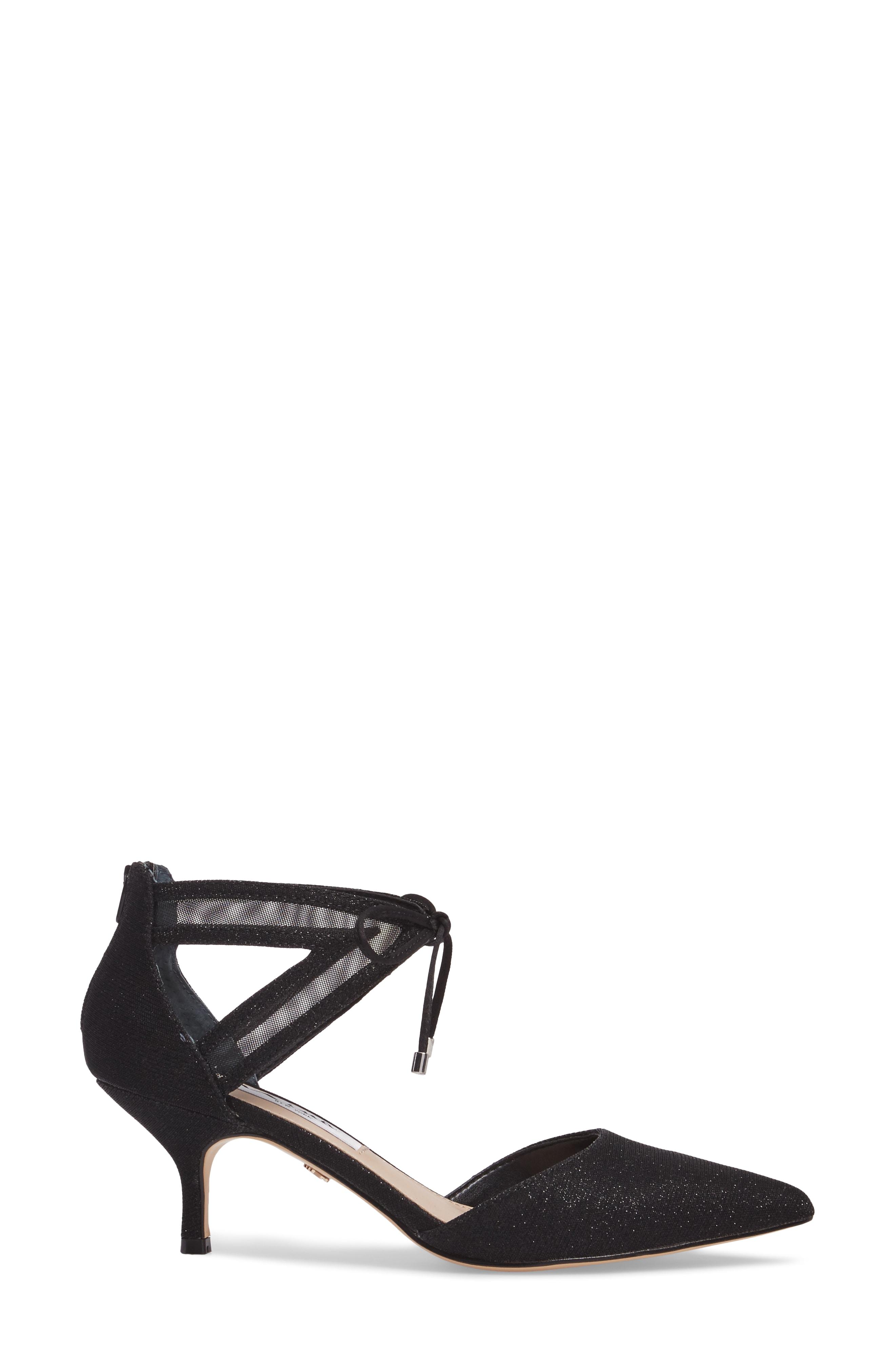nina talley pointy toe pump