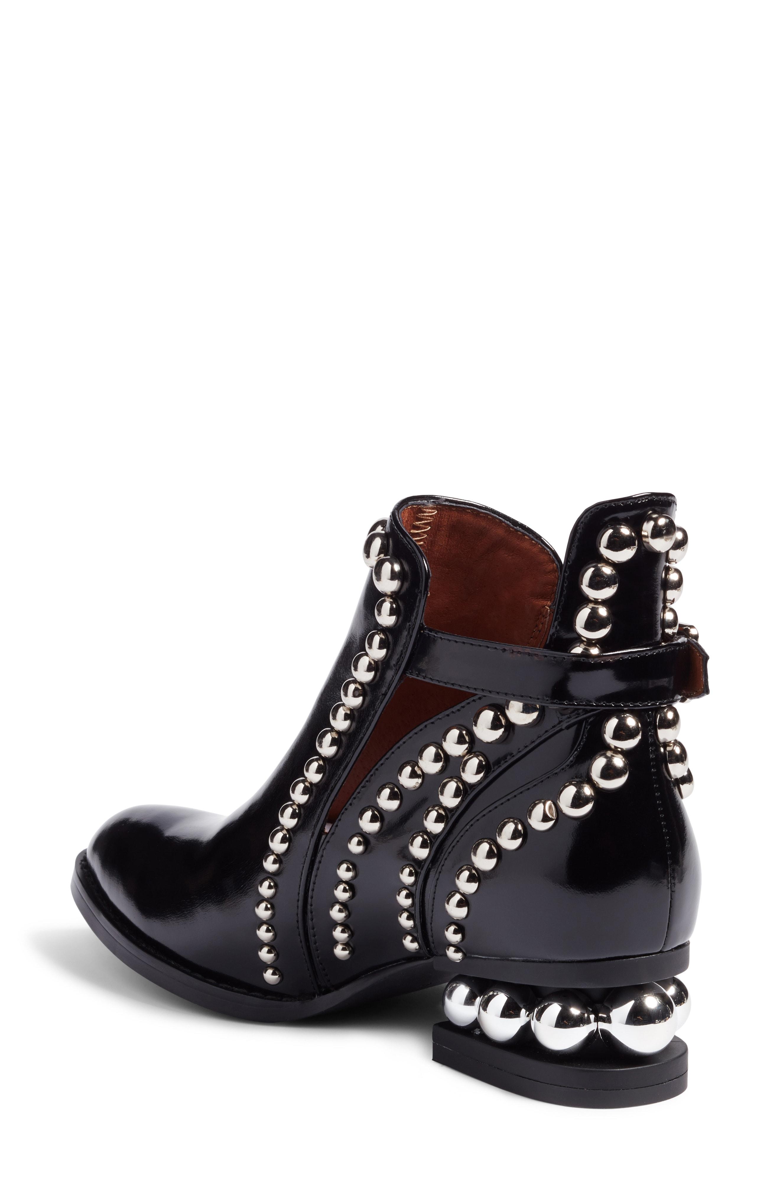 rylan bootie jeffrey campbell