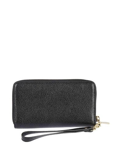 Shop Michael Kors Mercer Zip Around Wallet In Nero-oro