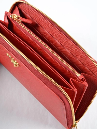 Shop Prada Wallet Saffiano Metal Oro In Rosso