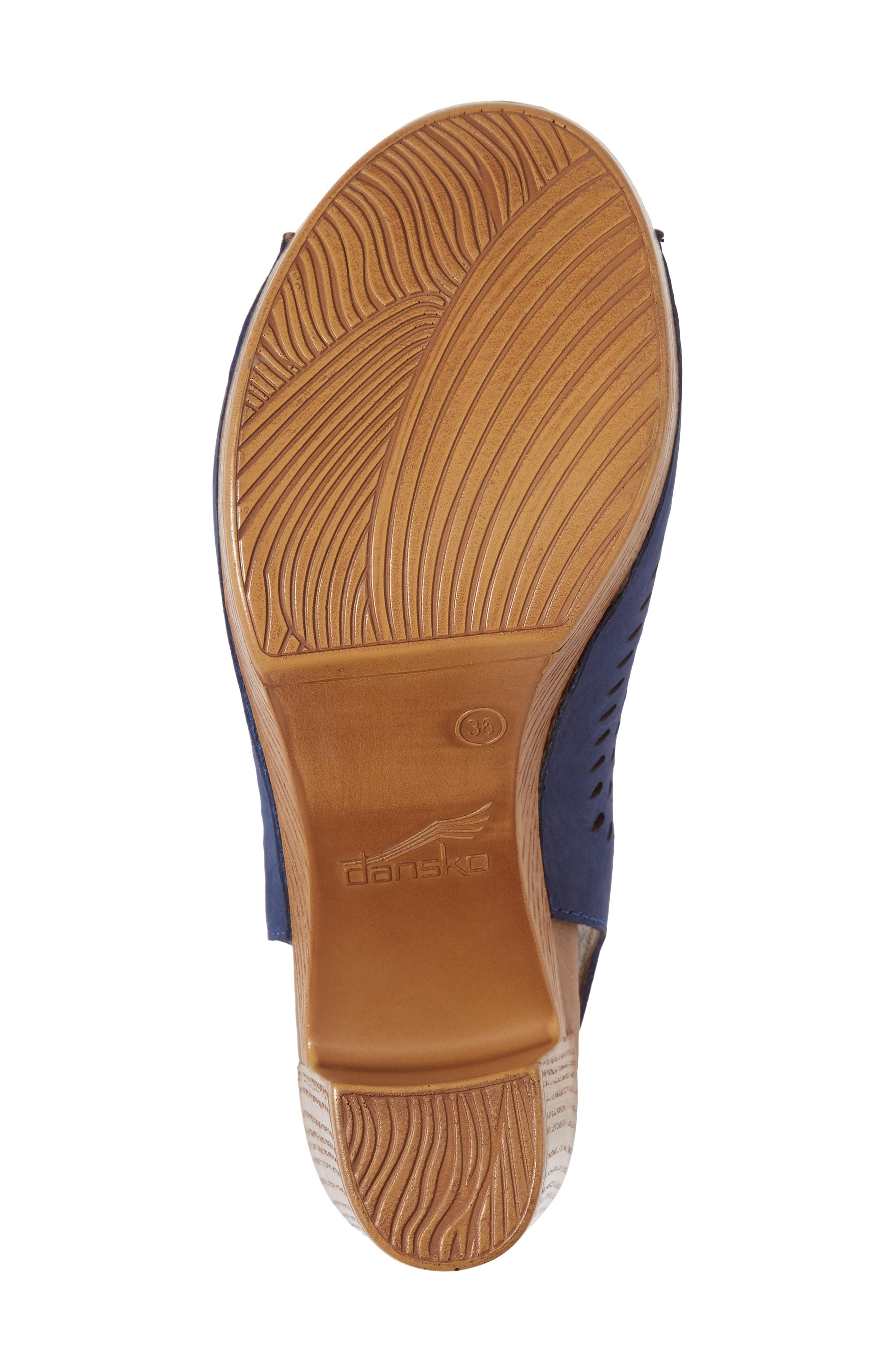 dansko women's danae heeled sandal