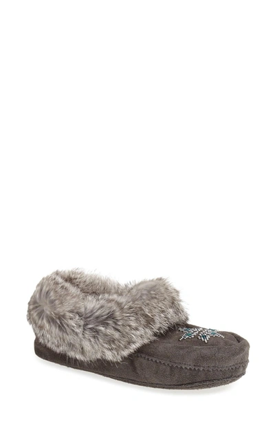 Shop Manitobah Mukluks Kanada Genuine Rabbit Fur Moccasin Slipper In Charcoal Fur