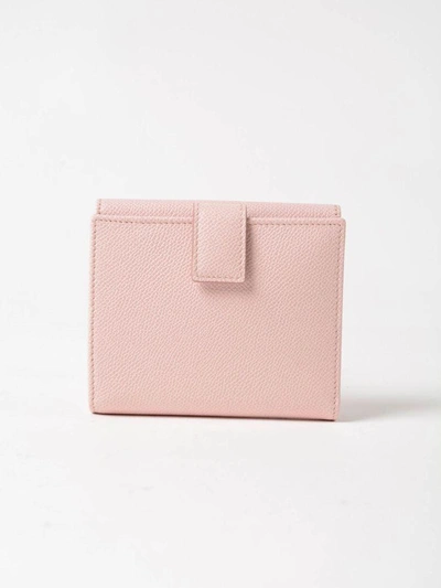 Shop Ferragamo Gancino Clip Wallet In Pink & Purple