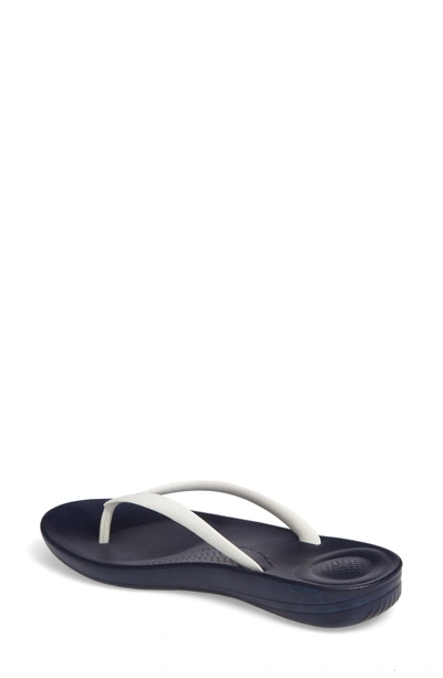 Shop Fitflop Iqushion Flip Flop In Midnight Navy/ White