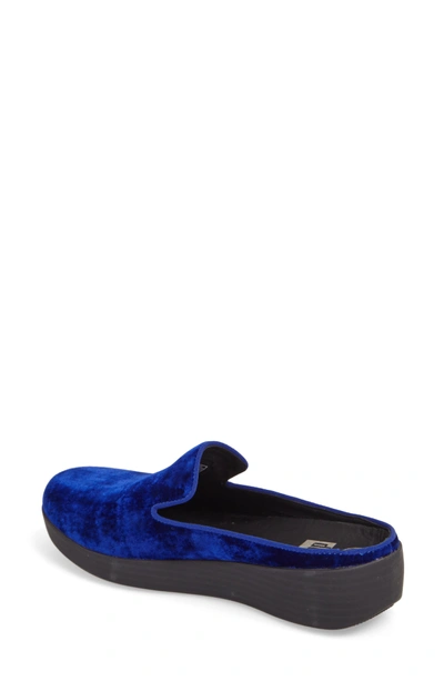 Shop Fitflop Superskate Velvet Mule In Midnight Navy