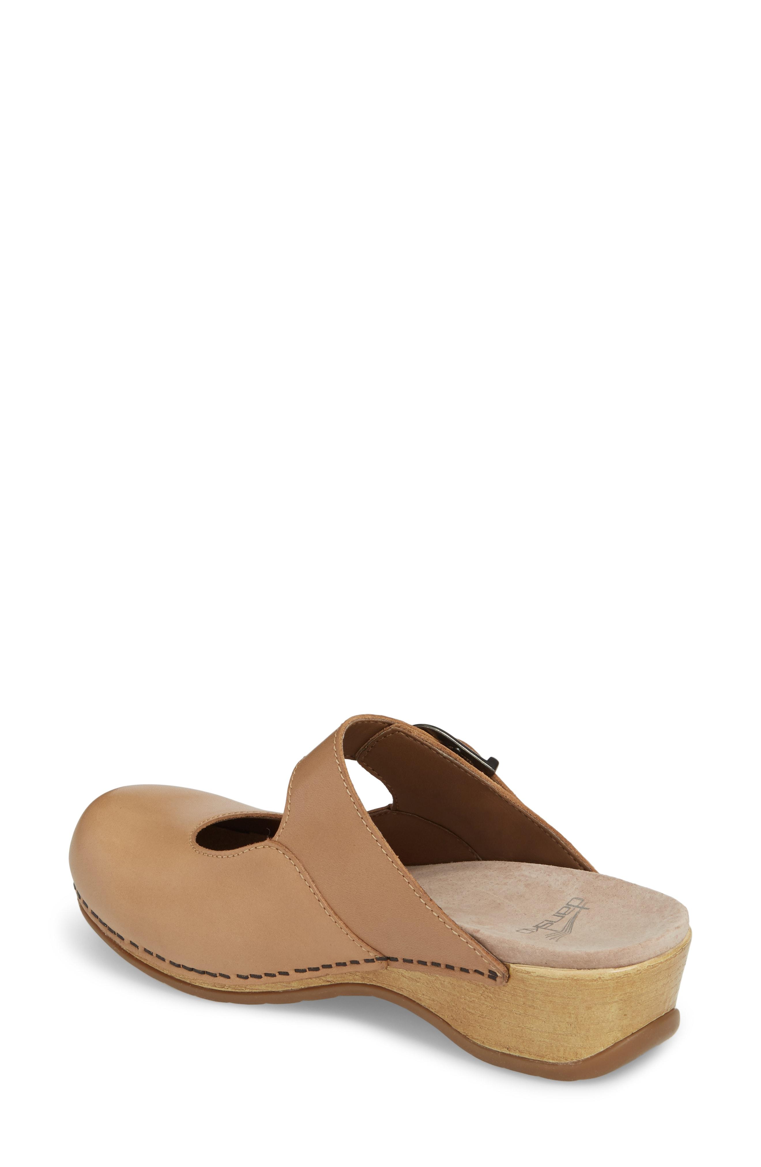 dansko martina sand