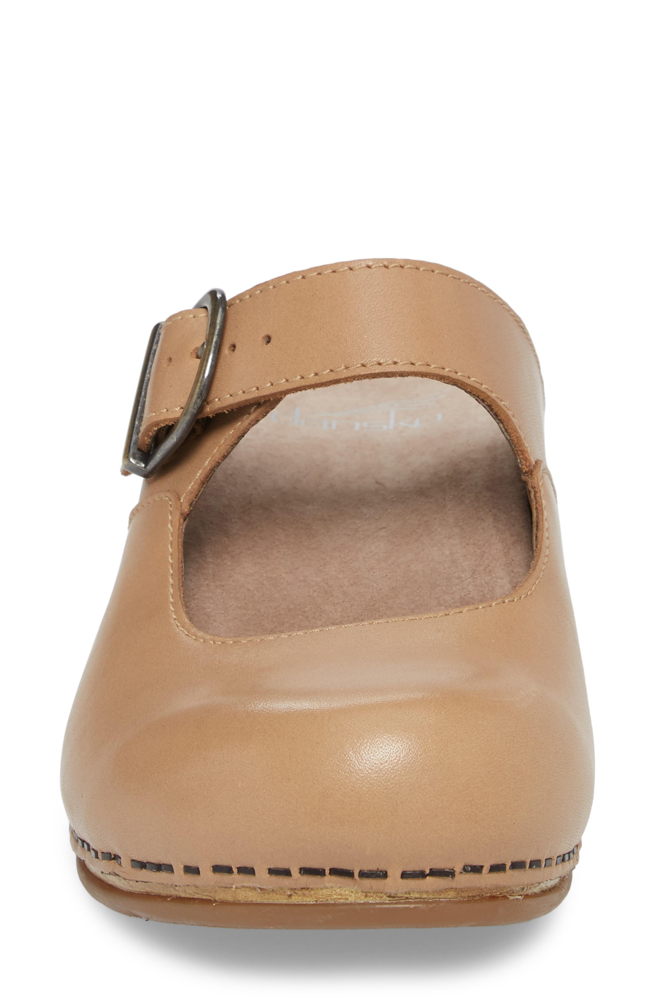 dansko martina sand