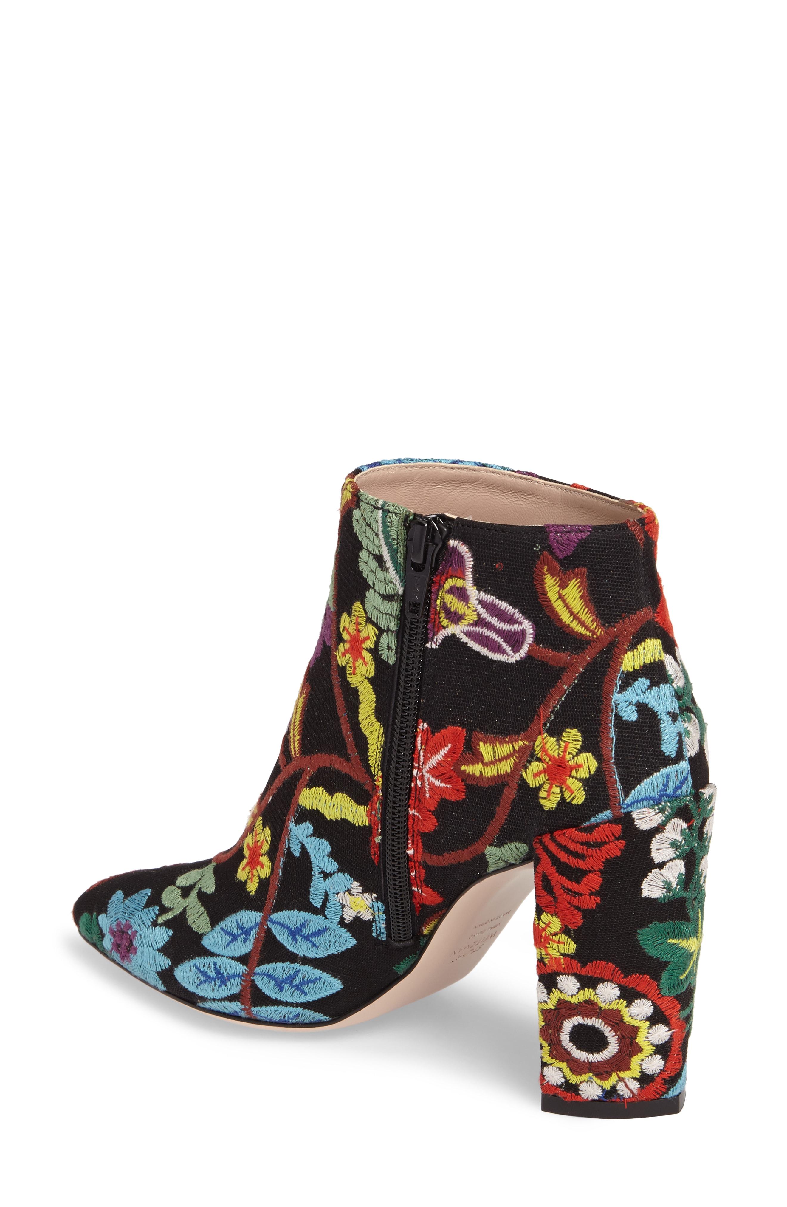 stuart weitzman pure pointy toe bootie