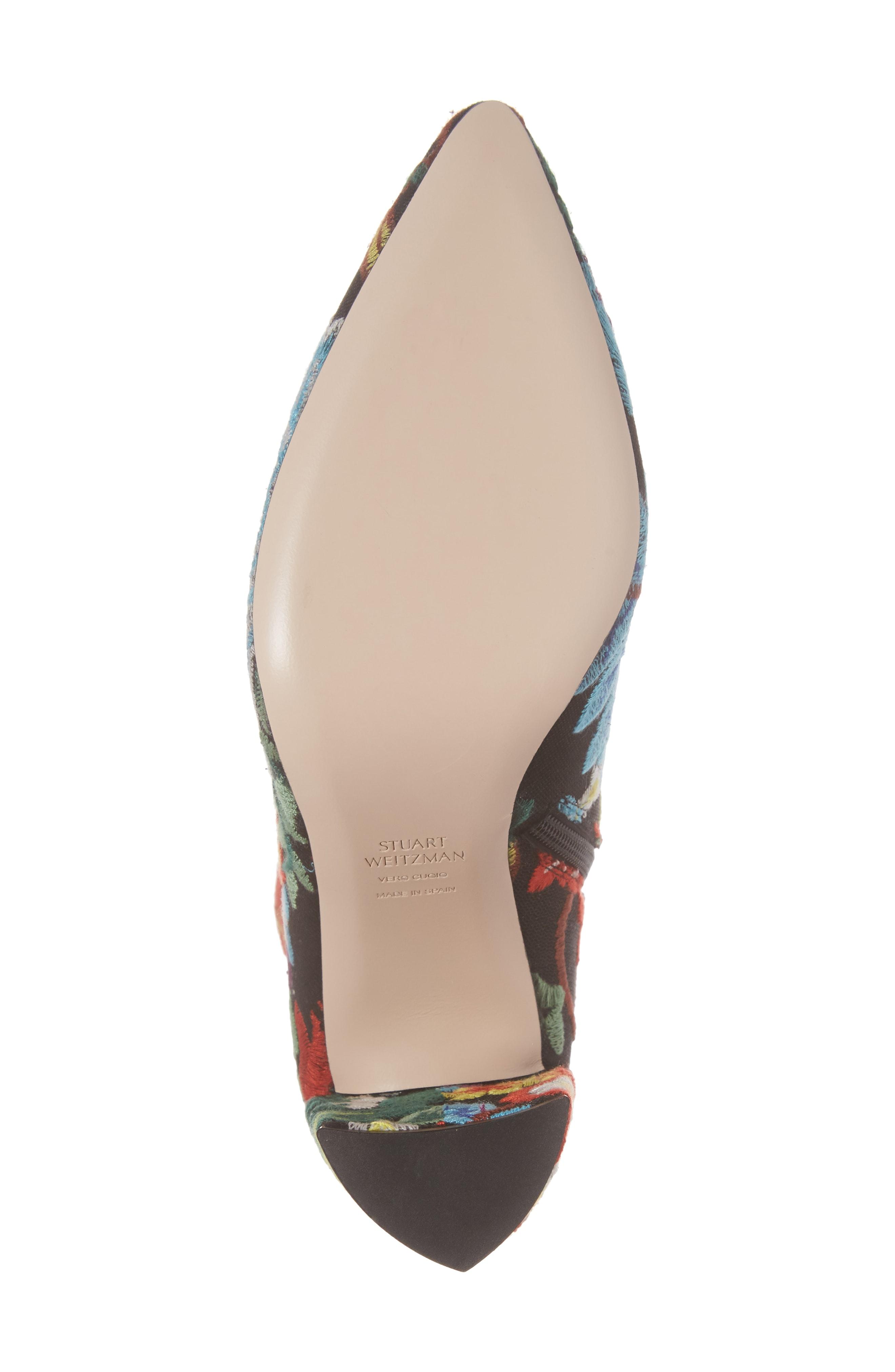 stuart weitzman pure pointy toe bootie