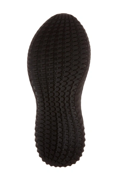 edge lux clima running shoe