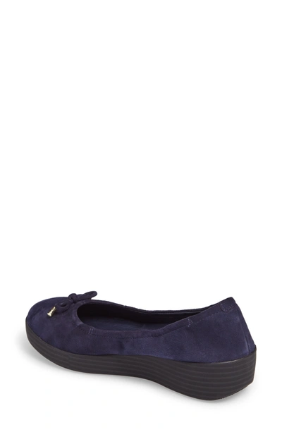 Shop Fitflop Superbendy Ballerina Flat In Midnight Navy Suede