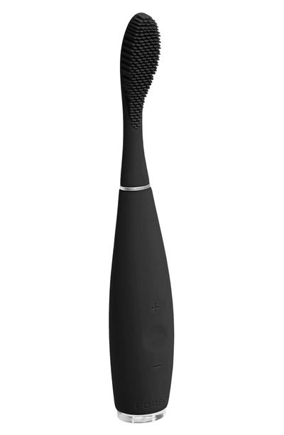 Shop Foreo Issa(tm) Black Sonic Toothbrush In Cool Black