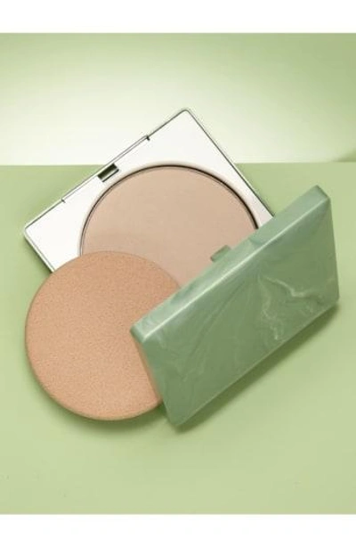 Shop Clinique Stay-matte Sheer Pressed Powder In Stay Sienna