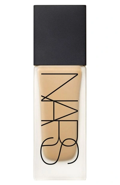 Shop Nars All Day Luminous Weightless Liquid Foundation In Tahoe