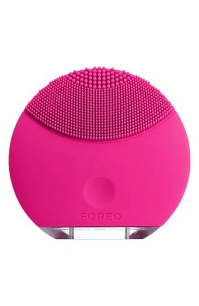 Shop Foreo Luna™ Mini Compact Facial Cleansing Device In Magenta