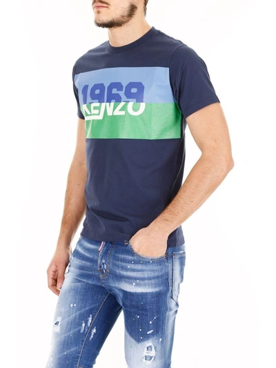 Shop Kenzo Logo T-shirt In Encreblu