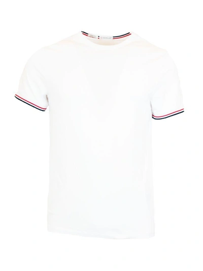 Shop Moncler Classic T-shirt In White