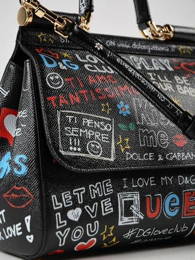 Shop Dolce & Gabbana St. Dauphine Handbag In Hnpmurales Fdo.nero