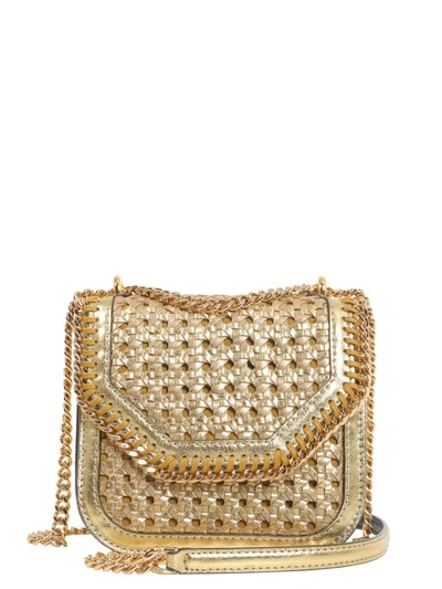 Shop Stella Mccartney Falabella Box Mini Wiker Shoulder Bag In Oro