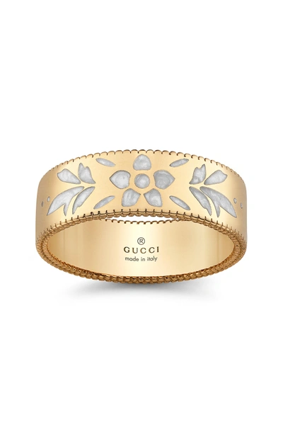 Shop Gucci Icon Band Ring In Yellow Gold