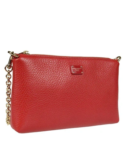 Shop Dolce & Gabbana Metal Plate Shoulder Bag In Rosso