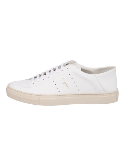 Shop Givenchy Sneakers In Bianco