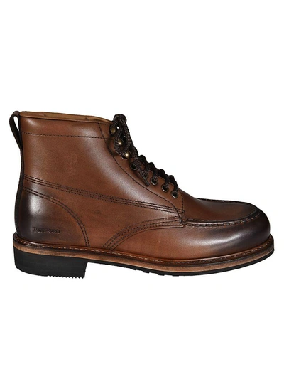 Shop Tom Ford Classic Lace-up Boots In Brown