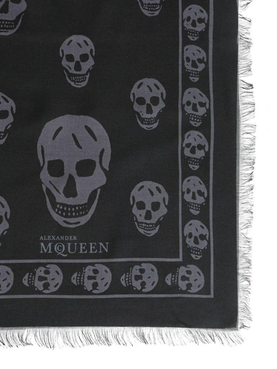 Shop Alexander Mcqueen Skull Printed Foulard In Nero