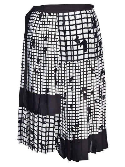 Shop Sacai Geometric Pattern Skirt In White-black