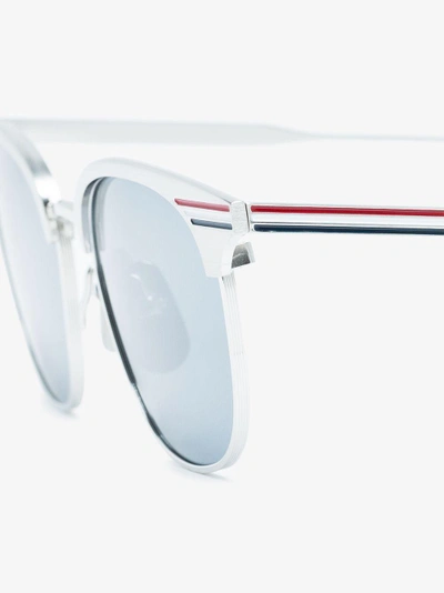 Shop Thom Browne Eyewear Sonnenbrille Mit Dreifarbigem Streifen In Metallic